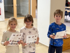 Auf-grosser-Schulhaus-Ralley-3a